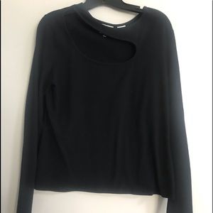 Black long sleeve T-shirt with a side opening